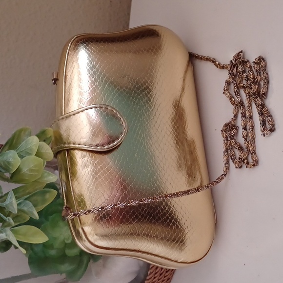 Morgan Taylor Handbags - RARE Vintage Morgan Taylor Gold Snakeskin Hard Case Evening Crossbody Bag